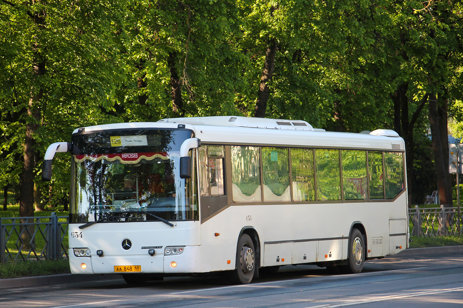 Псковская область, Mercedes-Benz O345 Conecto H № 634