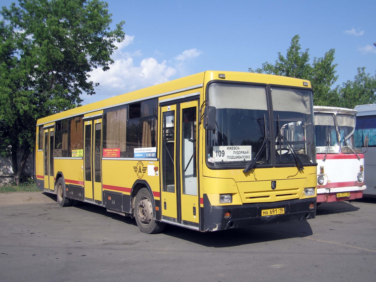 Удмуртия, НефАЗ-5299-10-15 № МА 691 18