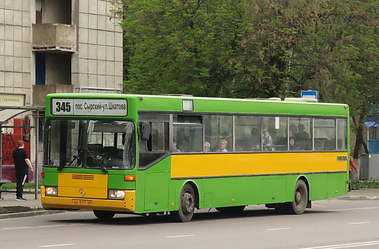 Липецкая область, Mercedes-Benz O405 № АК 017 48