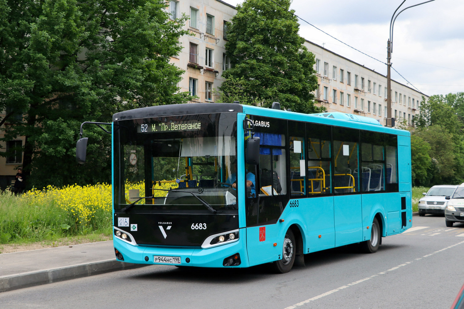 Szentpétervár, Volgabus-4298.G4 (LNG) sz.: 6683