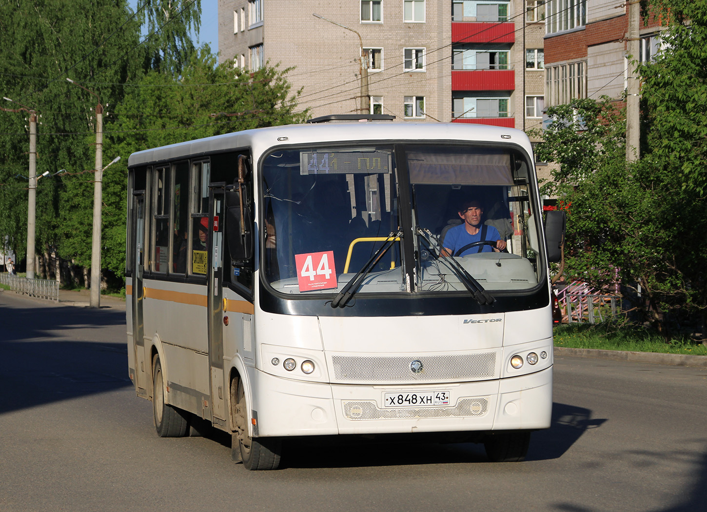 Кировская область, ПАЗ-320412-05 "Вектор" № Х 848 ХН 43