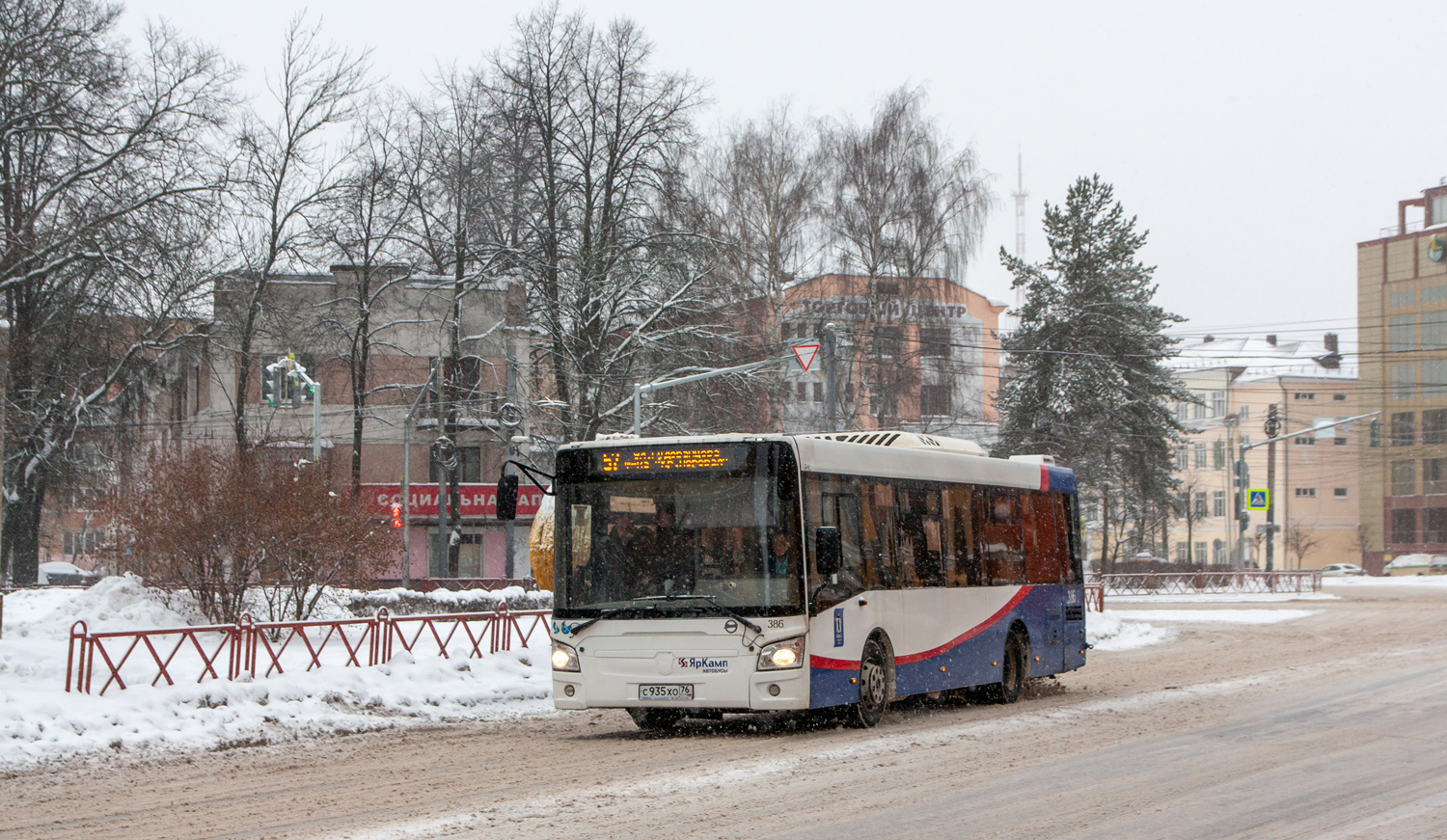 Yaroslavl region, LiAZ-4292.60 (1-2-0) # 386