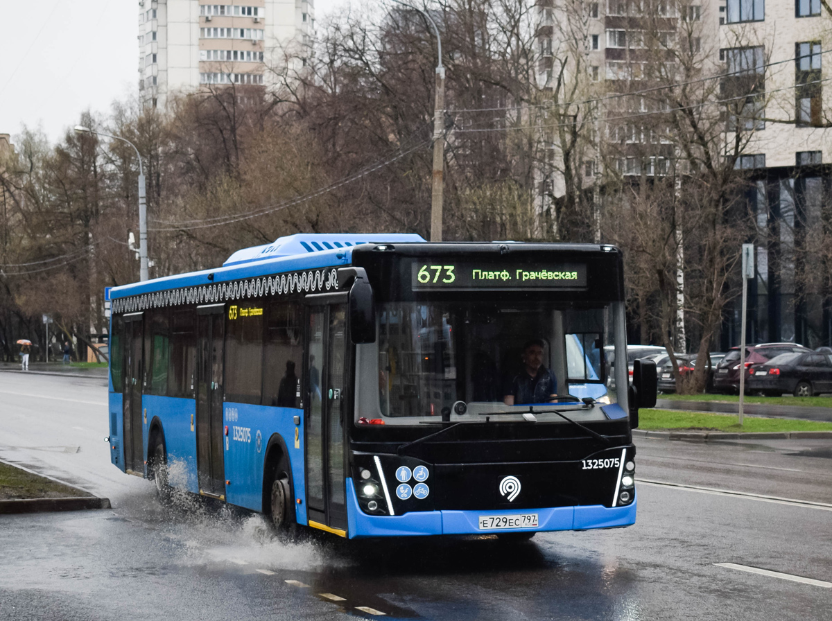 Moskau, LiAZ-5292.65 Nr. 1325075