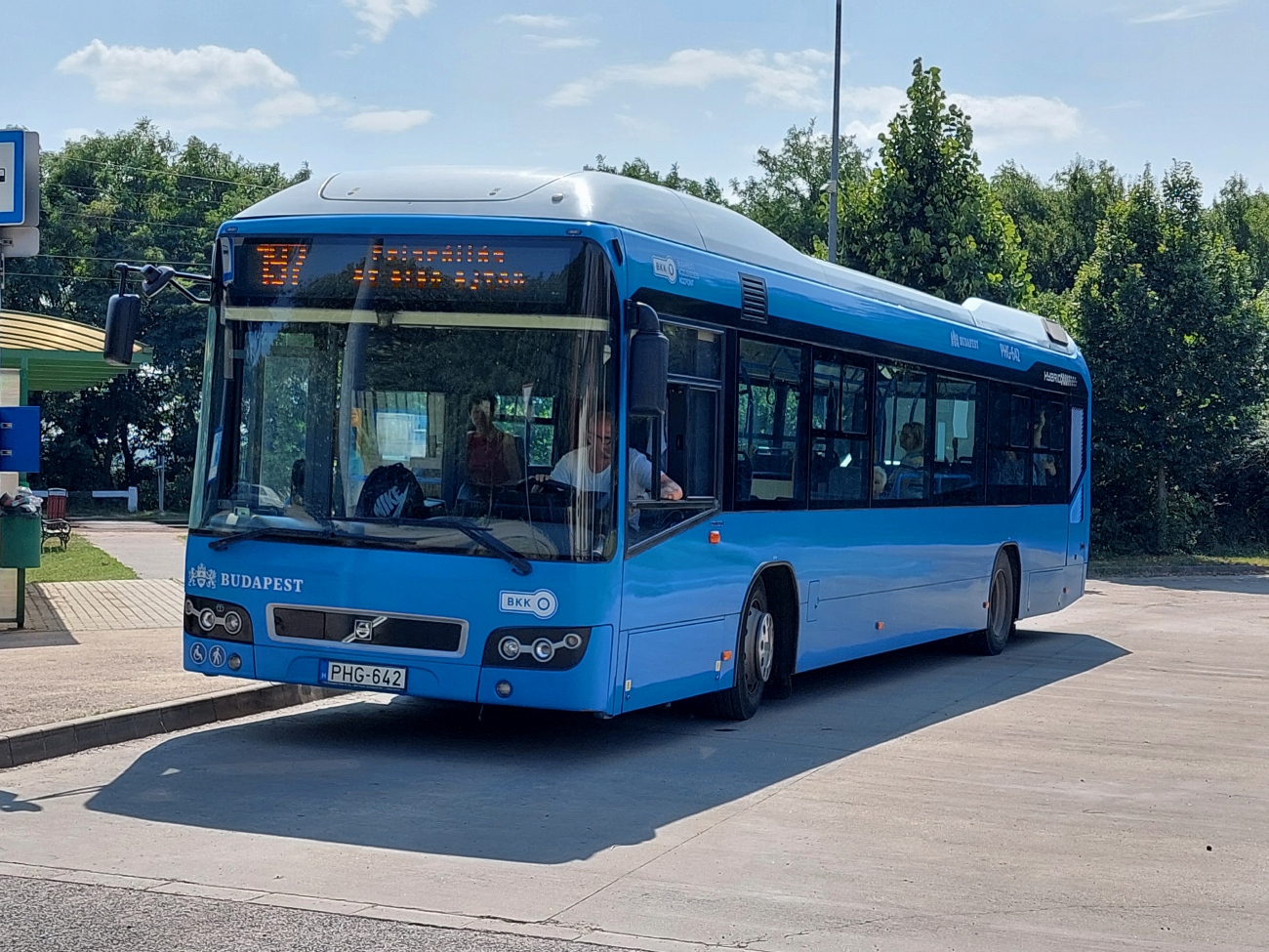 Угорщина, Volvo 7700 Hybrid № PHG-642