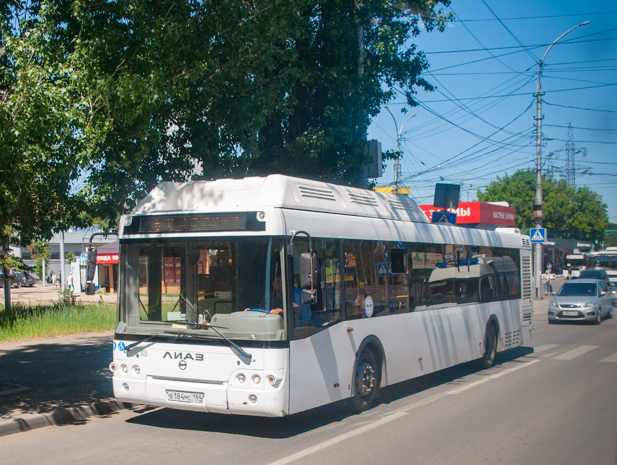 Саратовская область, ЛиАЗ-5292.67 (CNG) № В 184 МС 164