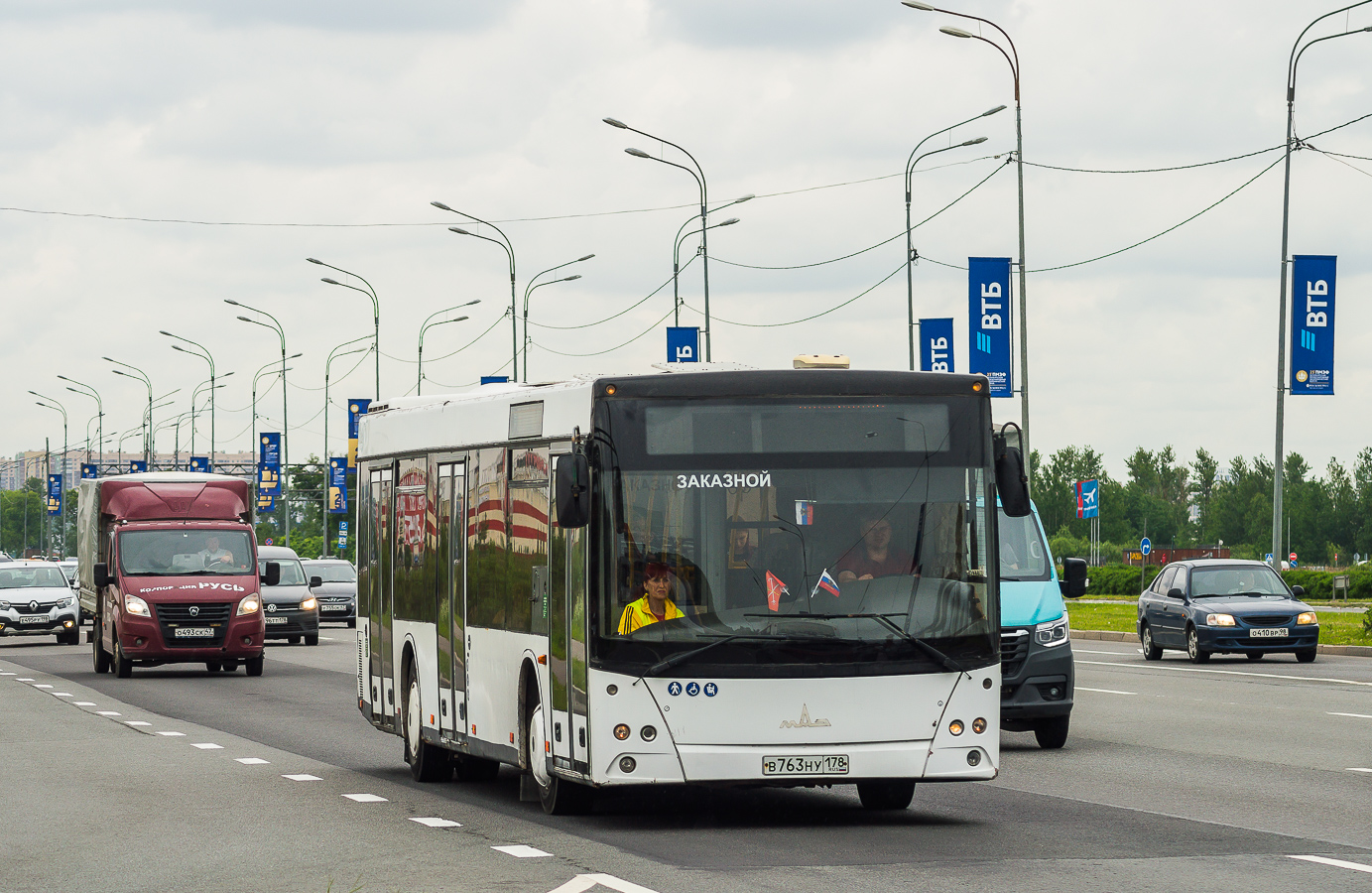 Санкт-Пецярбург, МАЗ-203.067 № В 763 НУ 178