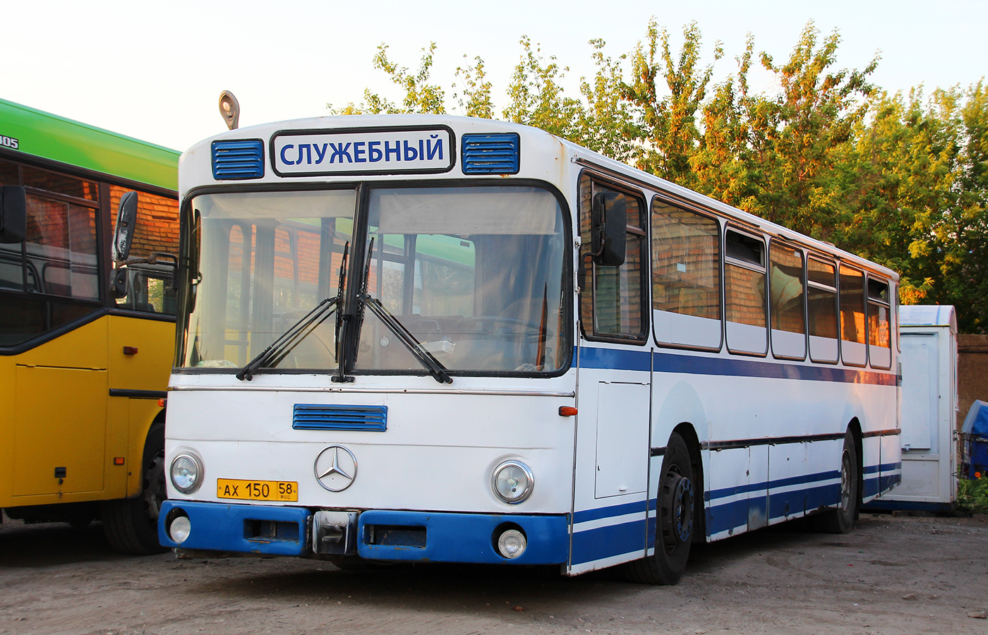 Penza region, Mercedes-Benz O307 Nr. АХ 150 58