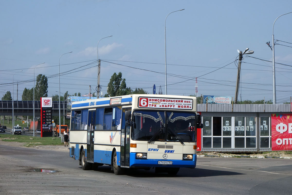 Саратовская область, Mercedes-Benz O405 № А 744 РЕ 164