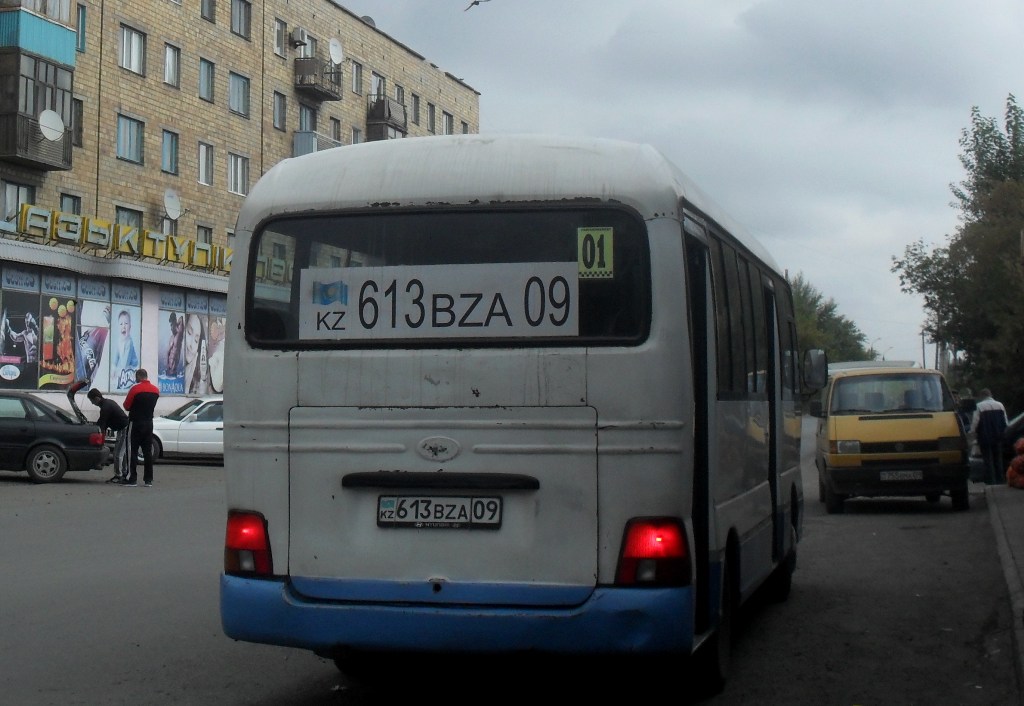 Карагандинская область, Hyundai County Deluxe № 613 BZA 09