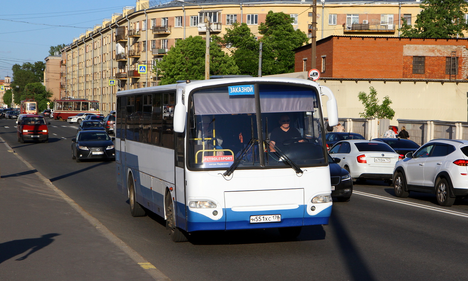 Sankt Petersburg, KAvZ-4238-01 Nr Н 551 ХС 178