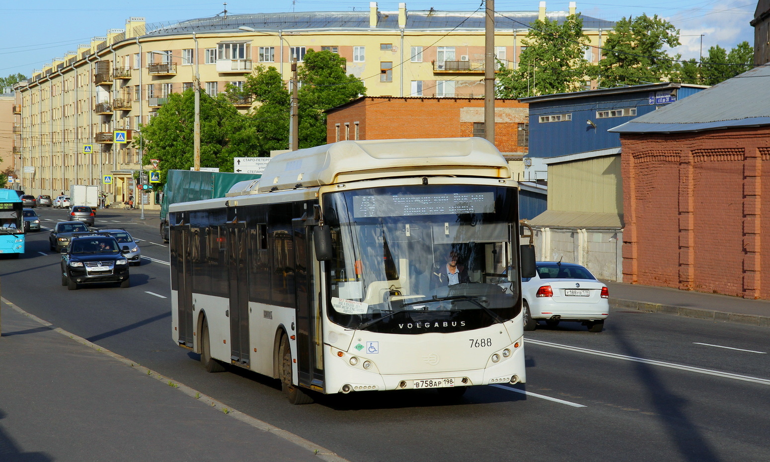 Petrohrad, Volgabus-5270.G0 č. 7688