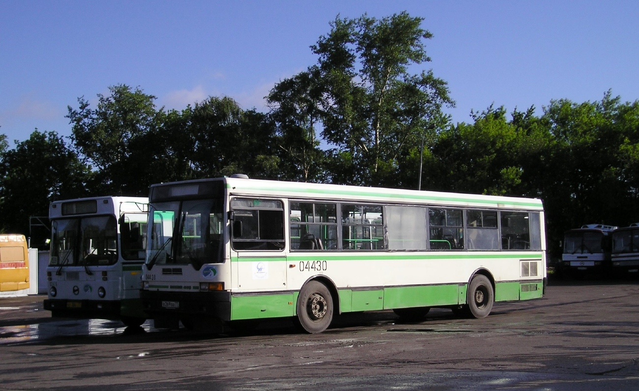 Москва, Ikarus 415.33 № 04430