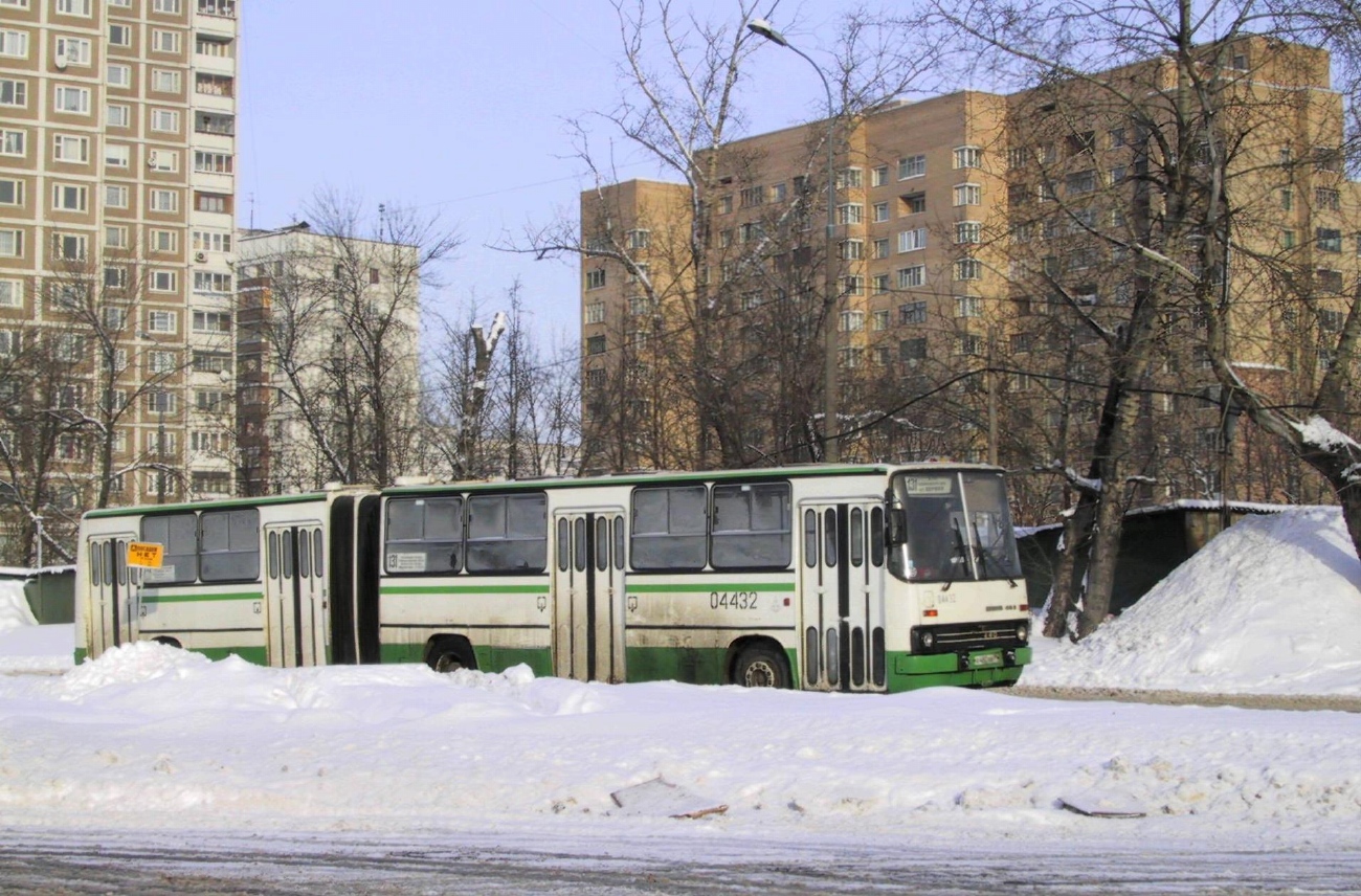 Москва, Ikarus 280.33M № 04432