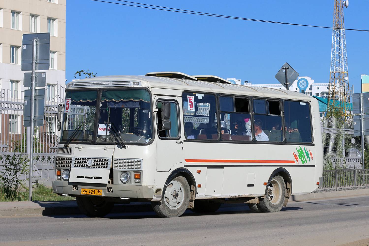 Саха (Якутия), ПАЗ-32054 № КМ 421 14