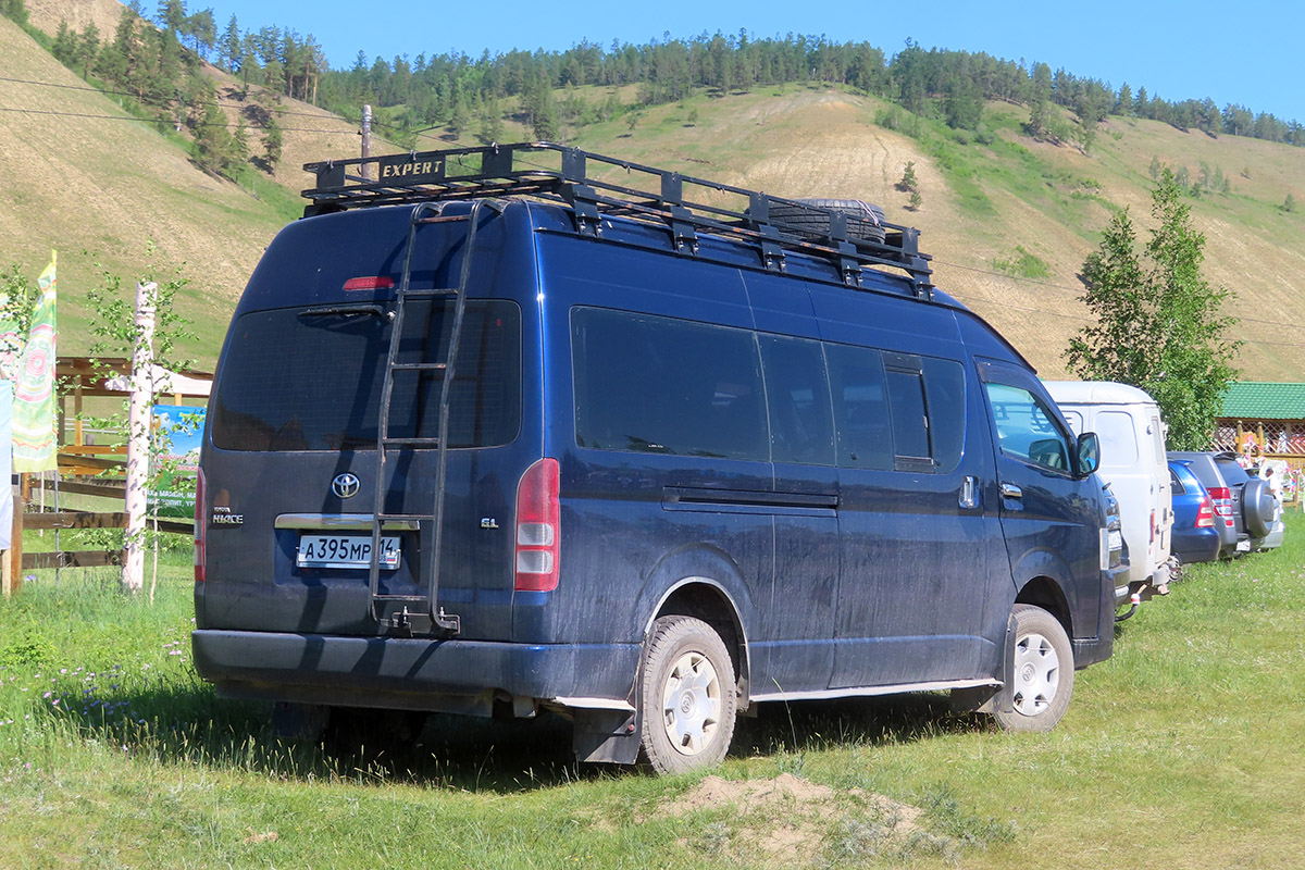 Саха (Якутия), Toyota HiAce TRH223L № А 395 МР 14