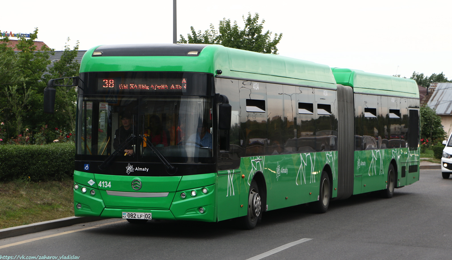 Алматы, Golden Dragon XML6185J13C (Hyundai Trans Auto) № 4134