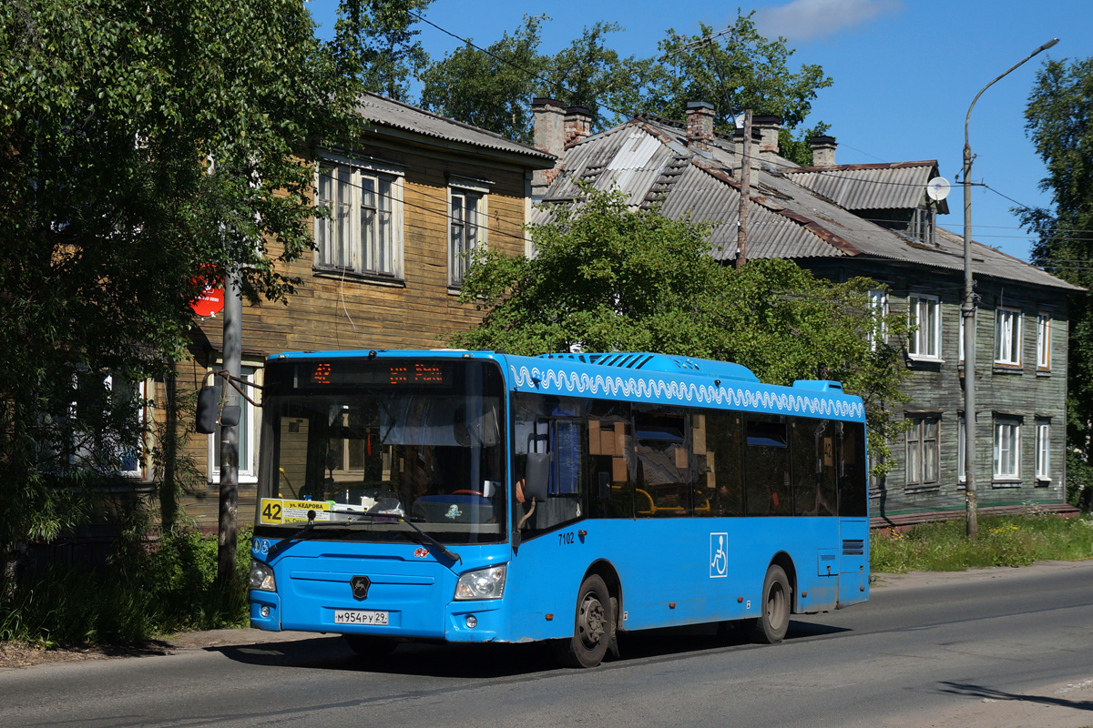 Архангельская область, ЛиАЗ-4292.60 (1-2-1) № 7102