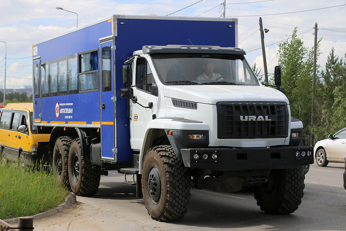 Саха (Якутия), Вахтовые автобусы № Б/Н-237; Саха (Якутия) — Новые автобусы