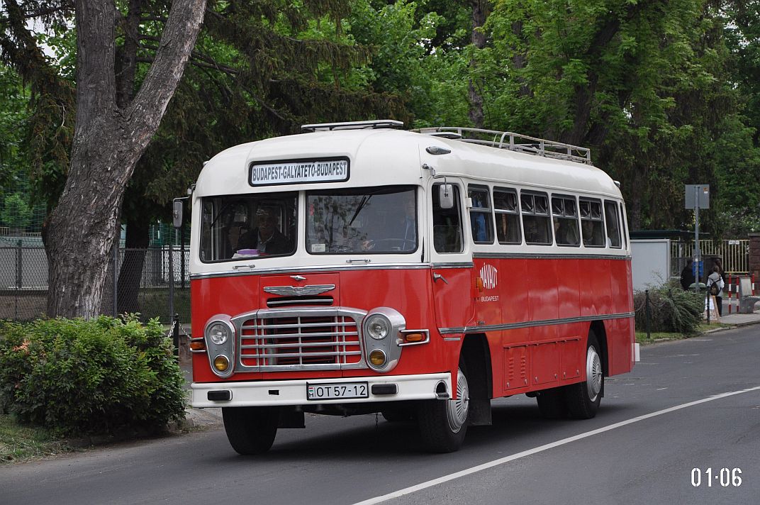 Ungarn, Ikarus 311.24 Nr. OT 57-12; Ungarn — III. Nemzetközi Ikarus Találkozó, Tapolca (2022)