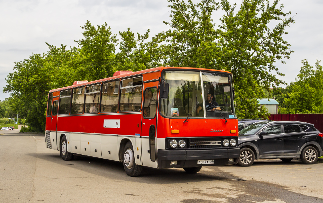 Москва, Ikarus 250.93 № А 811 АТ 54