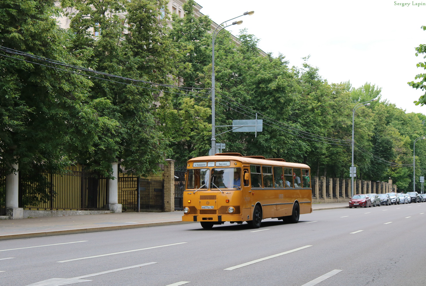 Москва, ЛиАЗ-677М № В 677 ЕС 50