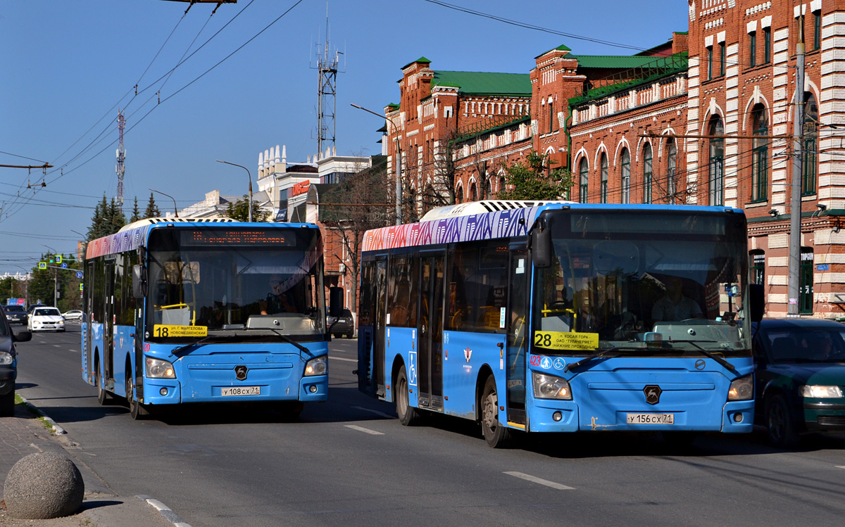 Тульская область, ЛиАЗ-4292.60 (1-2-1) № 420; Тульская область, ЛиАЗ-4292.60 (1-2-1) № 423