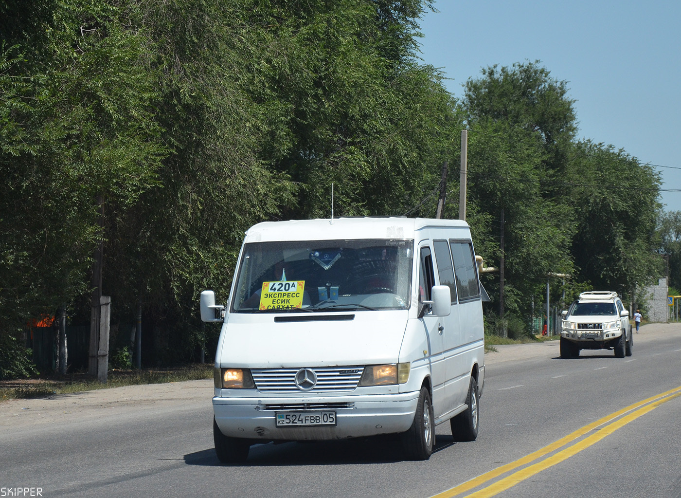 Алматинская область, Mercedes-Benz Sprinter W901/W902 212D № 524 FBB 05