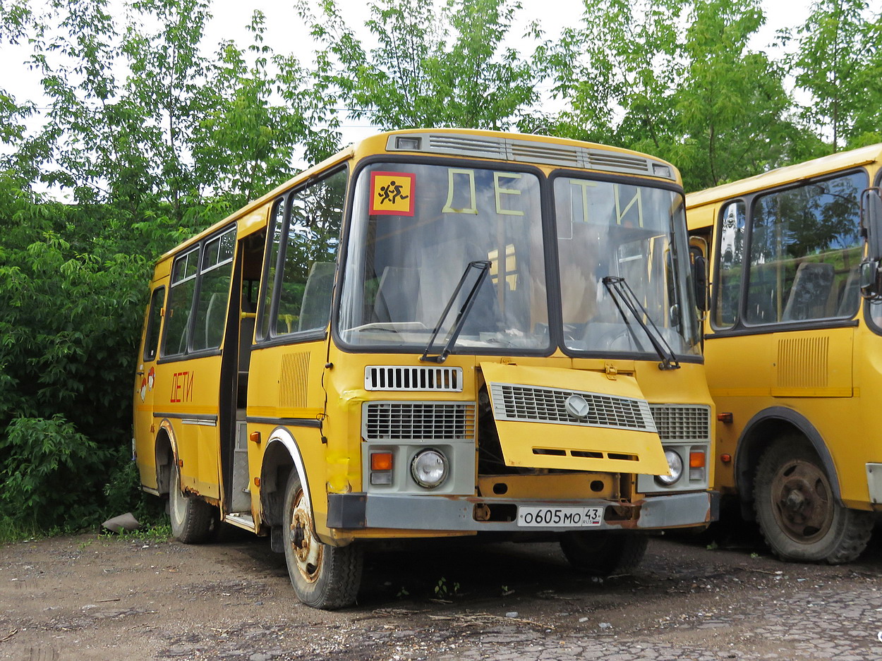 Кировская область, ПАЗ-32053-70 № О 605 МО 43