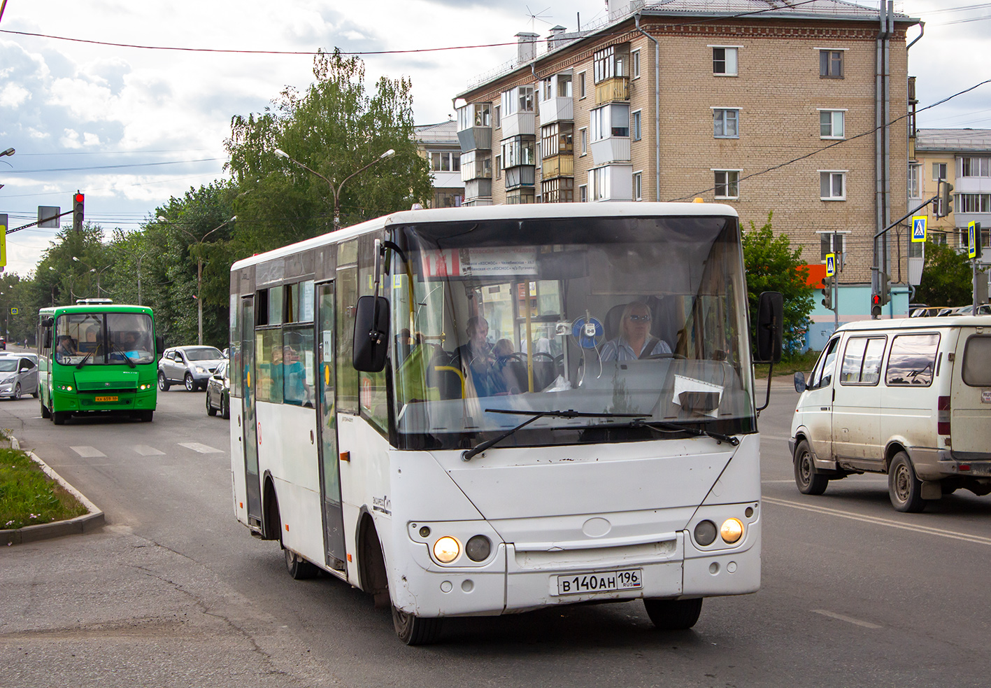 Свердловская область, Богдан А20111 № В 140 АН 196