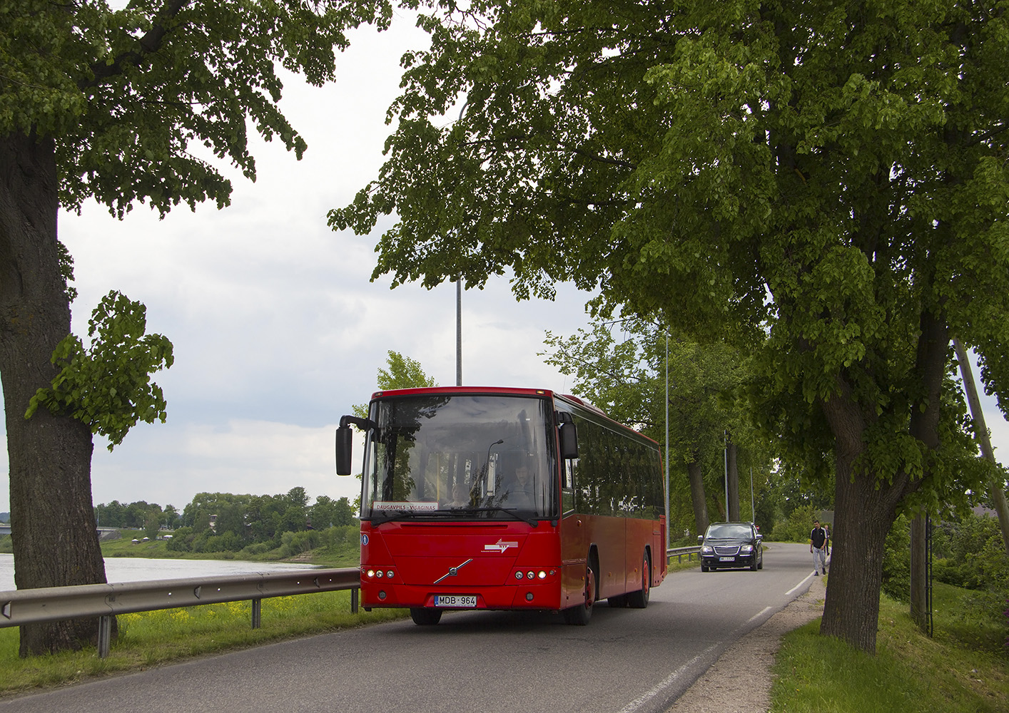 Литва, Volvo 8700LE № MDB 964