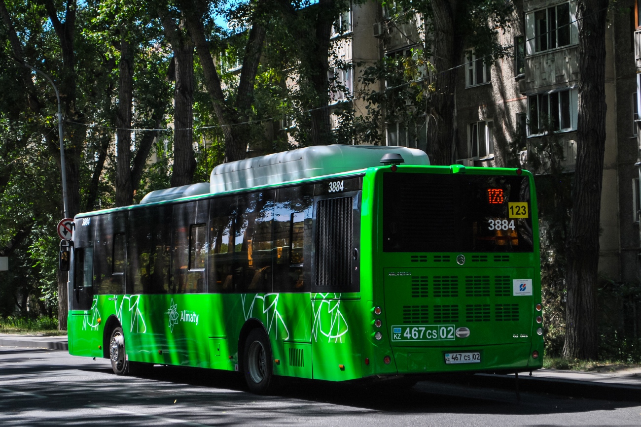 Ałmaty, Golden Dragon XML6125CN (Hyundai Trans Auto) Nr 3884