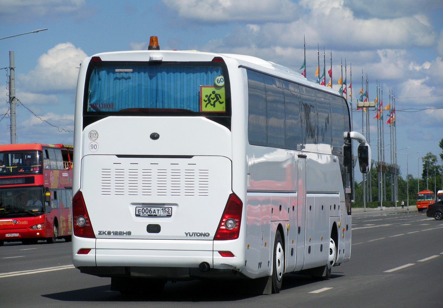 Нижегородская область, Yutong ZK6122H9 № Е 006 АТ 152