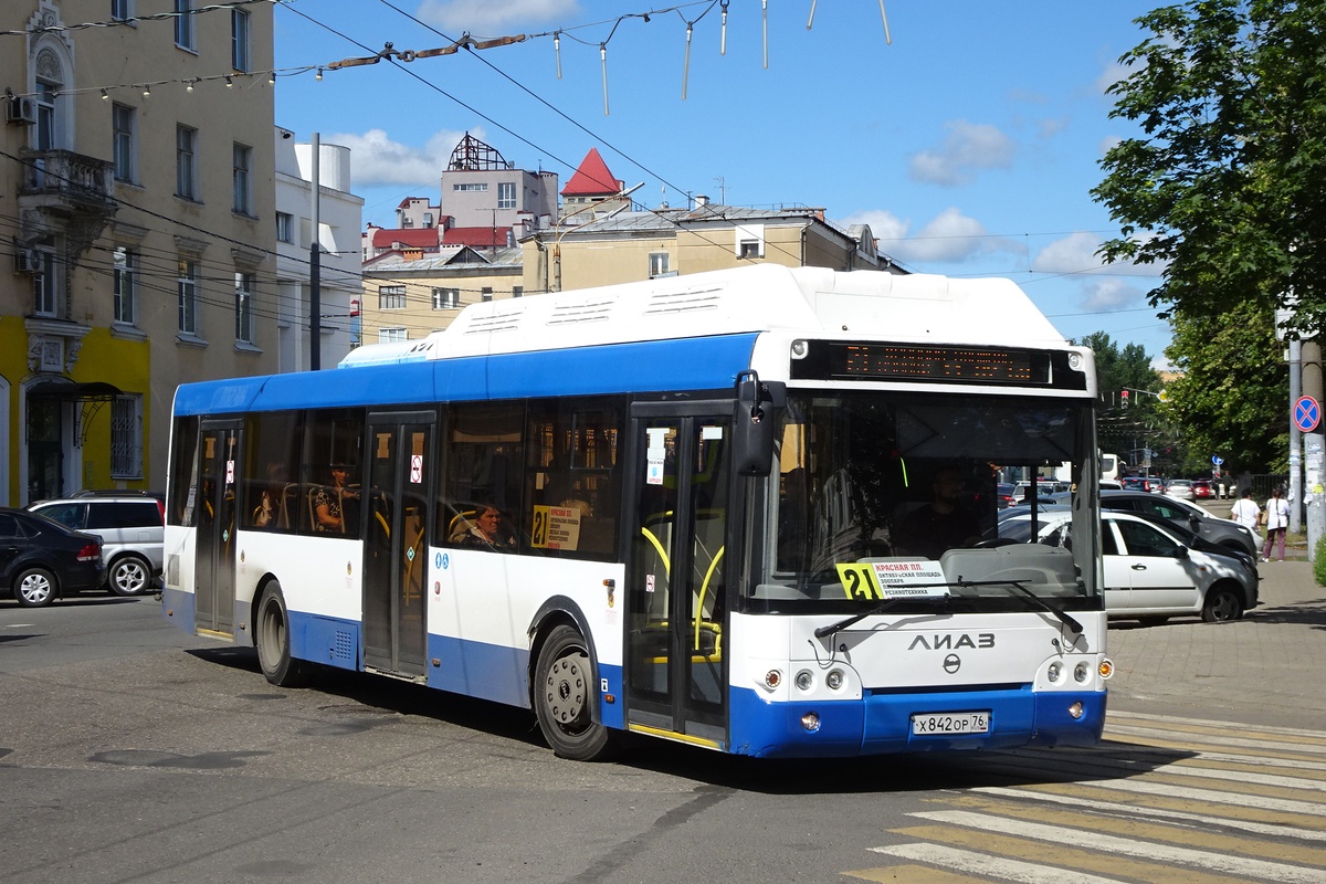 Ярославская область, ЛиАЗ-5292.67 (CNG) № 977