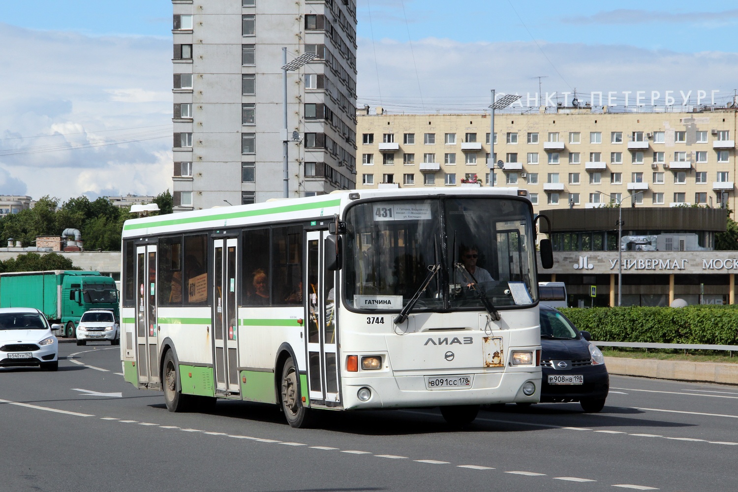 Ленинградская область, ЛиАЗ-5256.60 № 3744