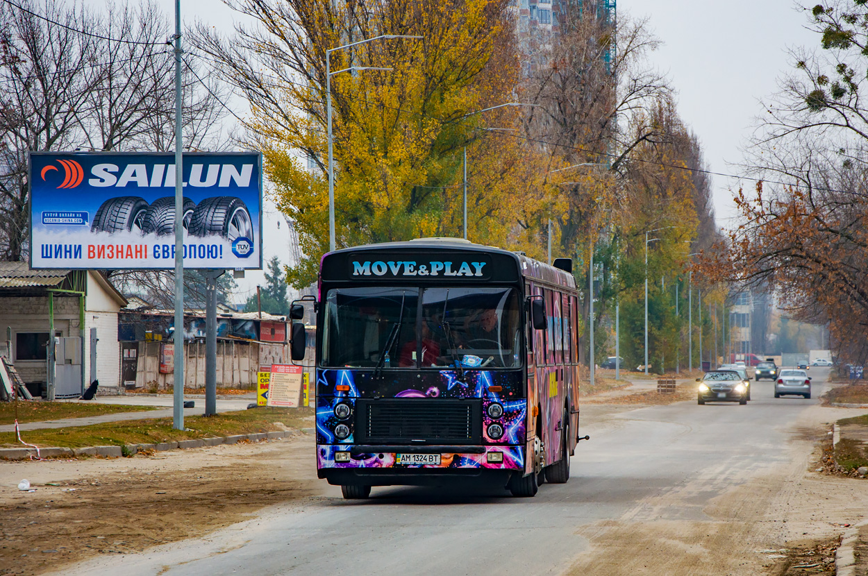 Киев, Van Hool A120 № AM 1324 BT