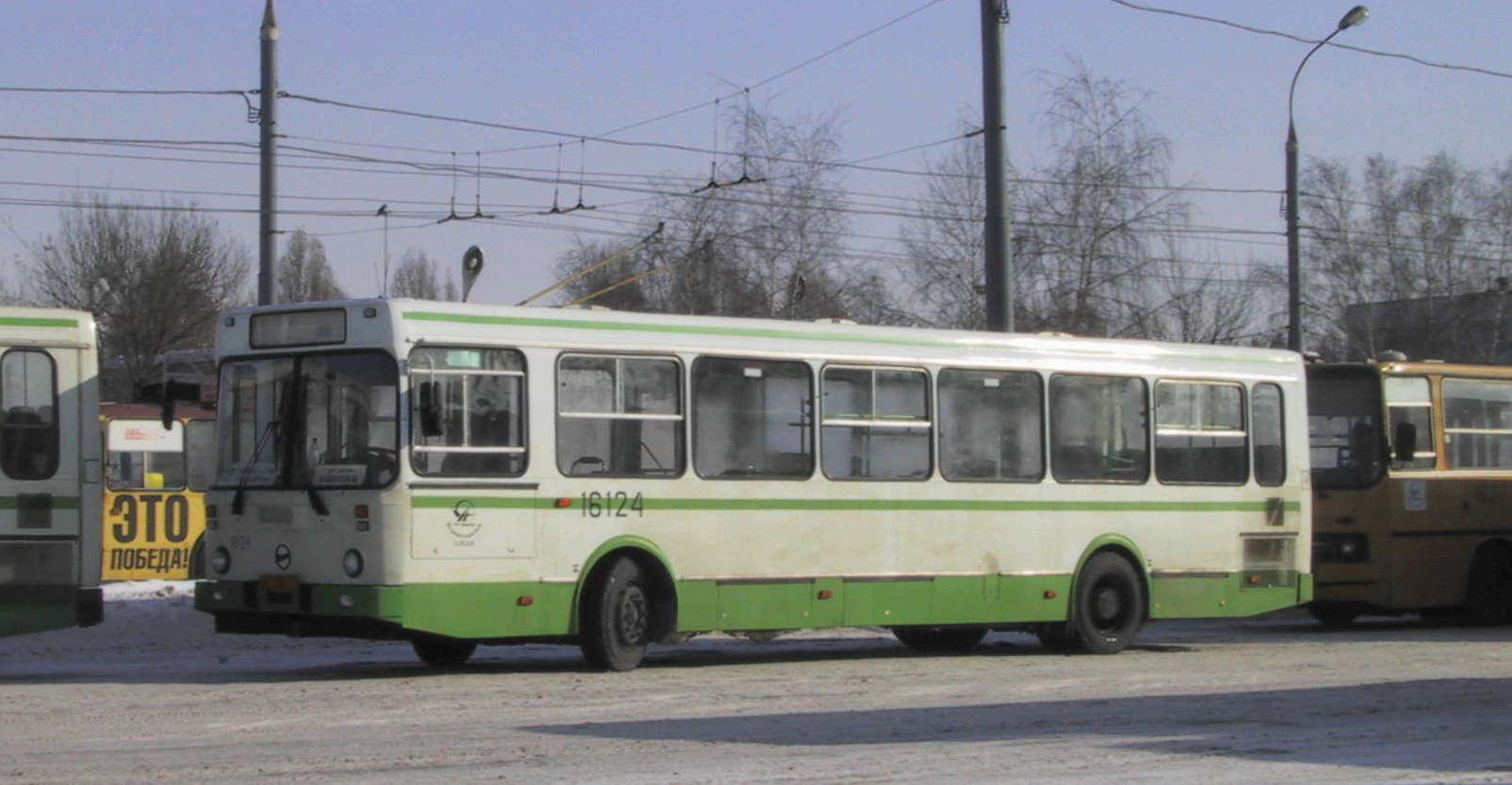 Moskwa, LiAZ-5256.25 Nr 16124