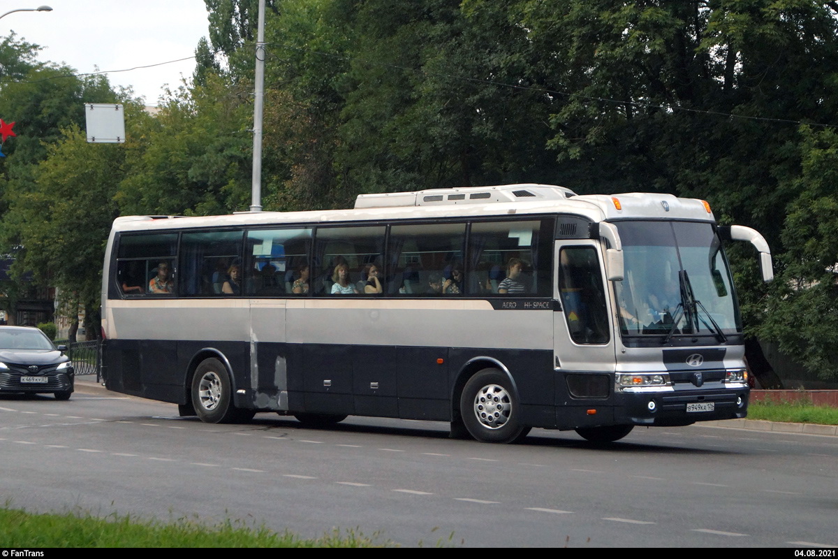 Ставропольский край, Hyundai Aero Hi-Space № В 949 КА 126