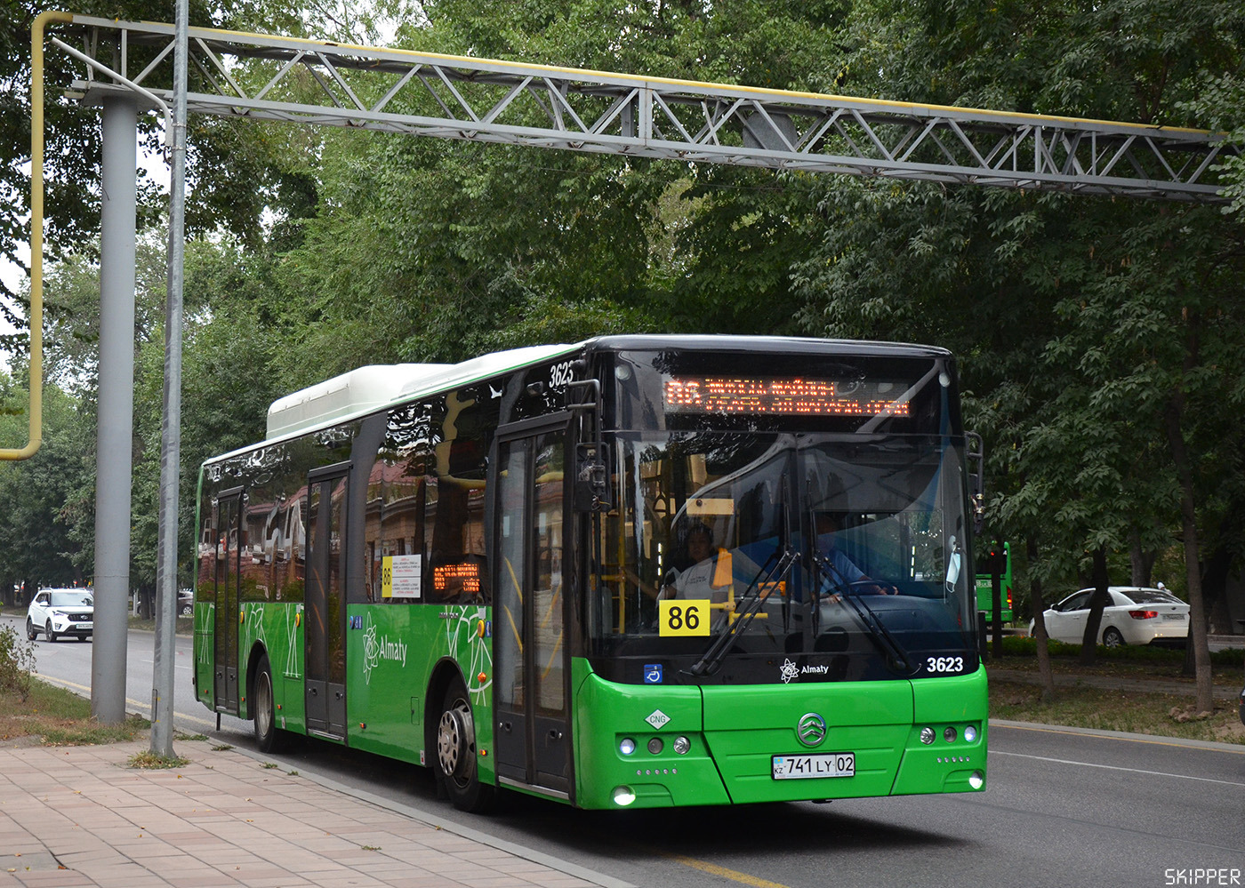 Almaty, Golden Dragon XML6125CN (Hyundai Trans Auto) č. 3623