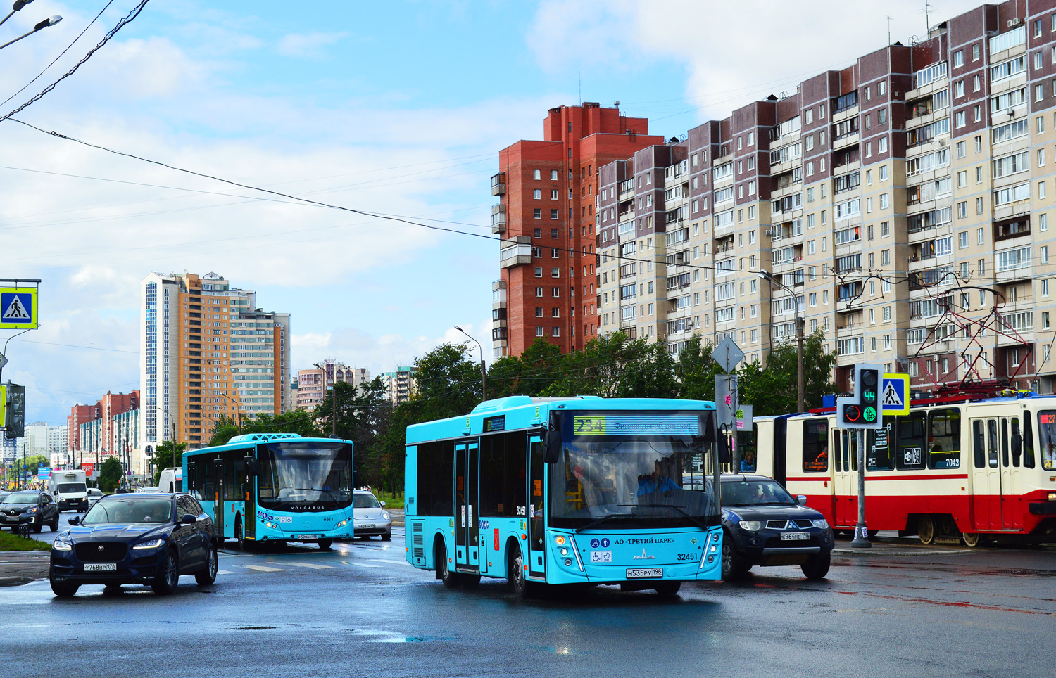 Санкт-Петербург, МАЗ-206.945 № 32451