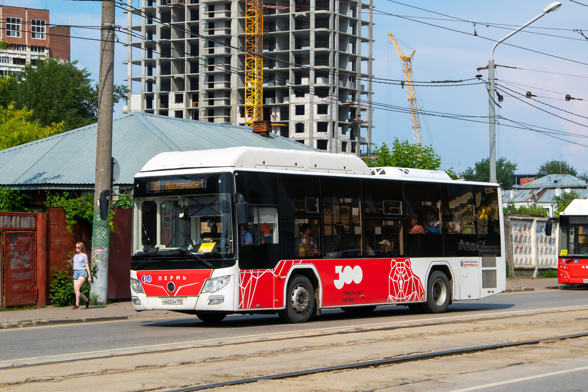 Kraj Permski, Lotos-105C02 Nr Н 662 ОН 159