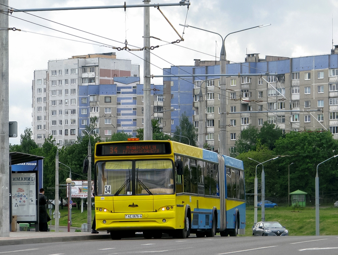 Гродненская область, МАЗ-105.465 № 043000