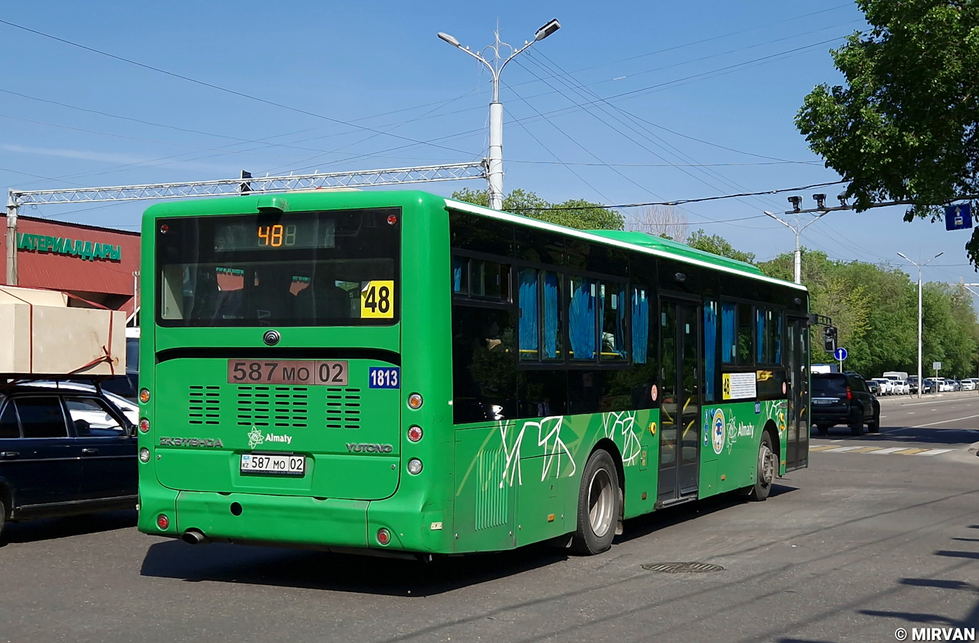 Алматы, Yutong ZK6118HGA № 1813