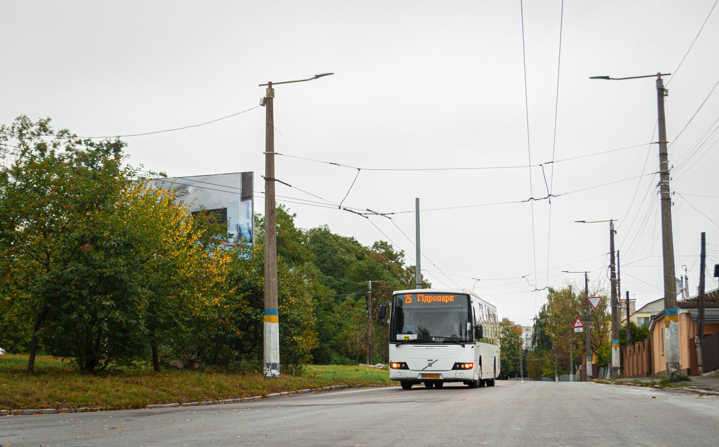 Житомирская область, Volvo 8700LE № AM 1906 AA