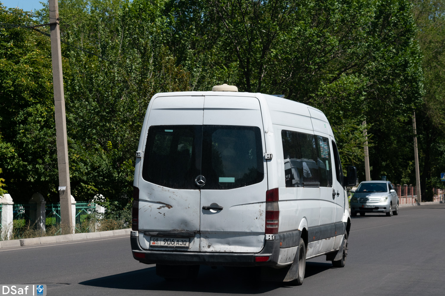 Кыргызстан, Луидор-22360C (MB Sprinter) № 08 906 AJQ