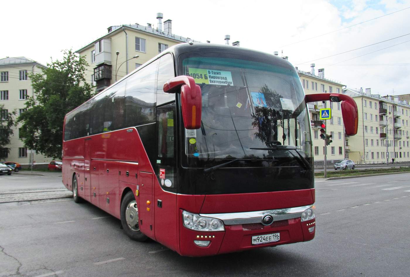 Свердловская область, Yutong ZK6122H9 № М 924 ЕЕ 196