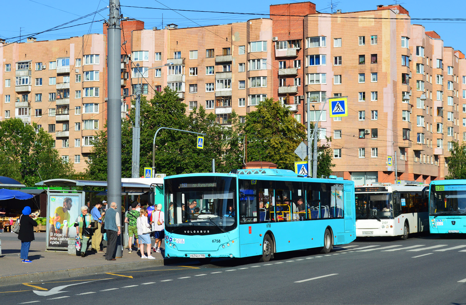 Sankt Peterburgas, Volgabus-5270.G2 (LNG) Nr. 6758