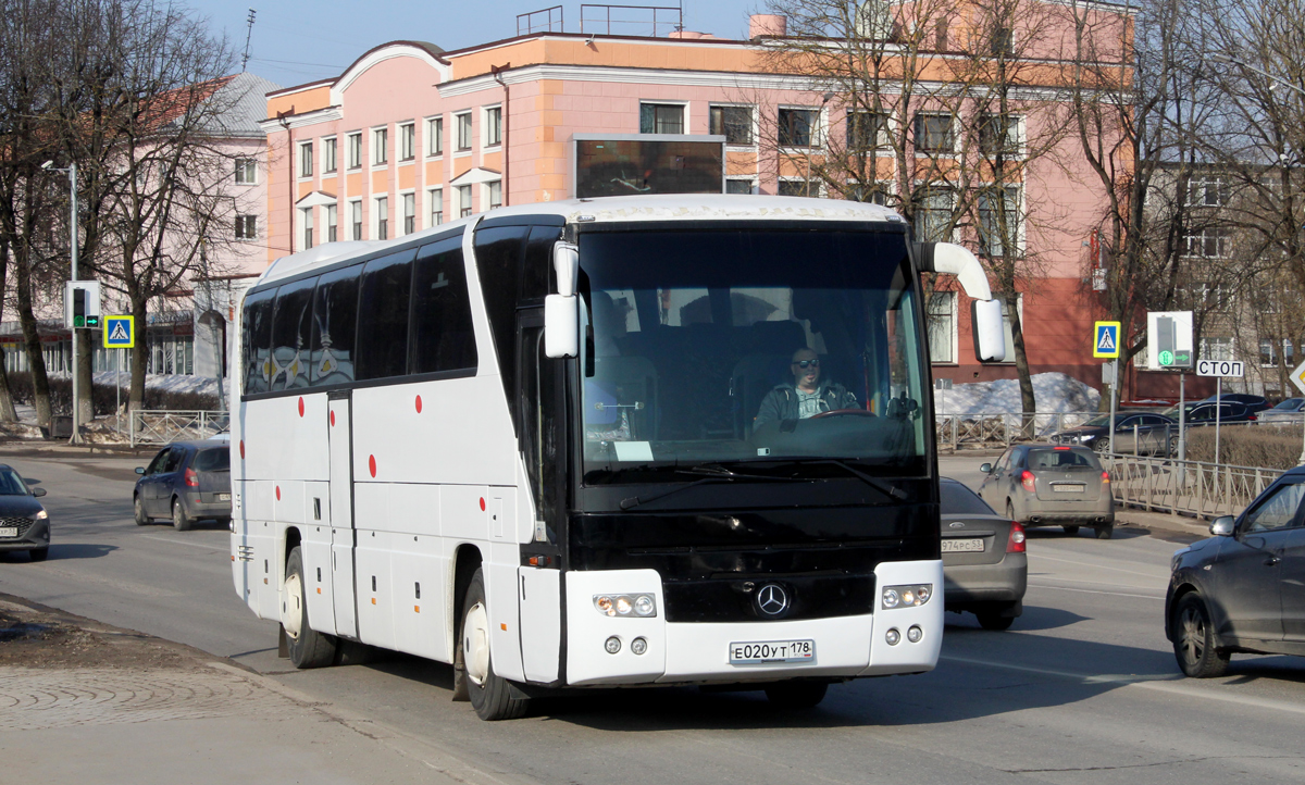 Санкт-Петербург, Mercedes-Benz O350-15RHD Tourismo № Е 020 УТ 178