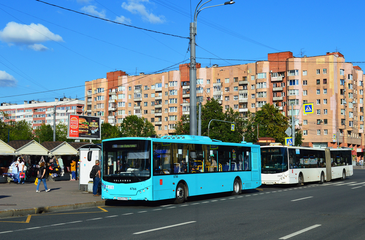 Szentpétervár, Volgabus-5270.G2 (LNG) sz.: 6766