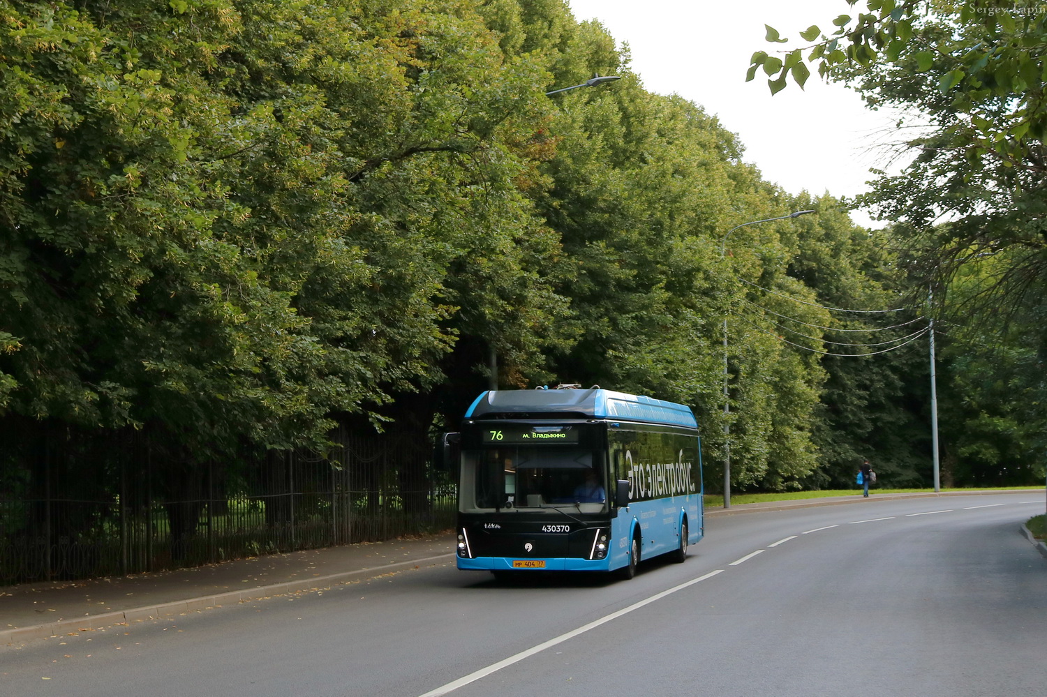 Moskva, LiAZ-6274 č. 430370