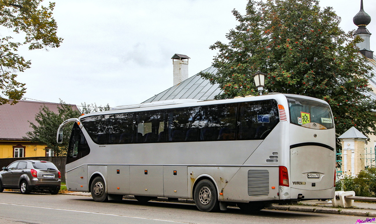 Нижегородская область, Yutong ZK6129H № Е 904 ХХ 152